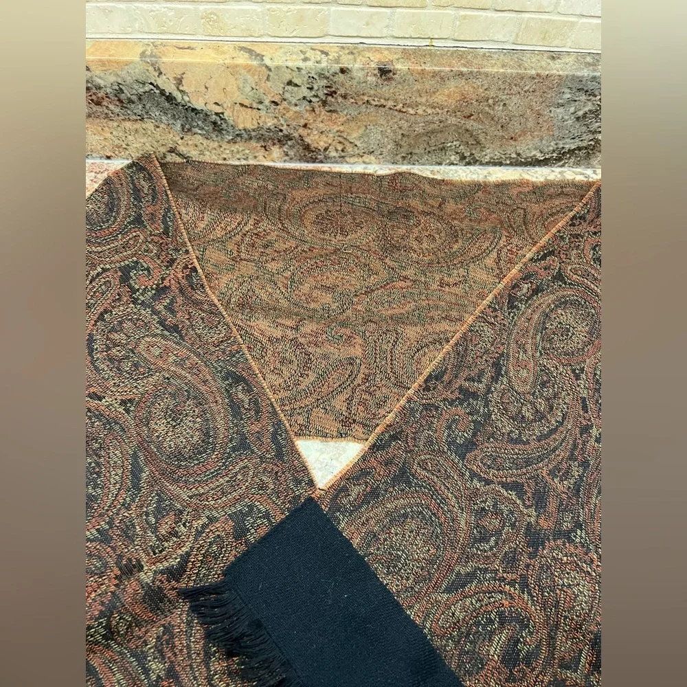 Vintage Christian Dior Cashluxe Acrylic Scarf Paisley Patterne Casual Soft 60x11